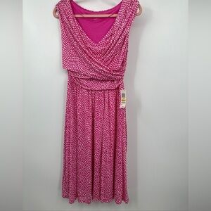 Pink and white pattern knit dress  in size M by Charter Club NWT $79